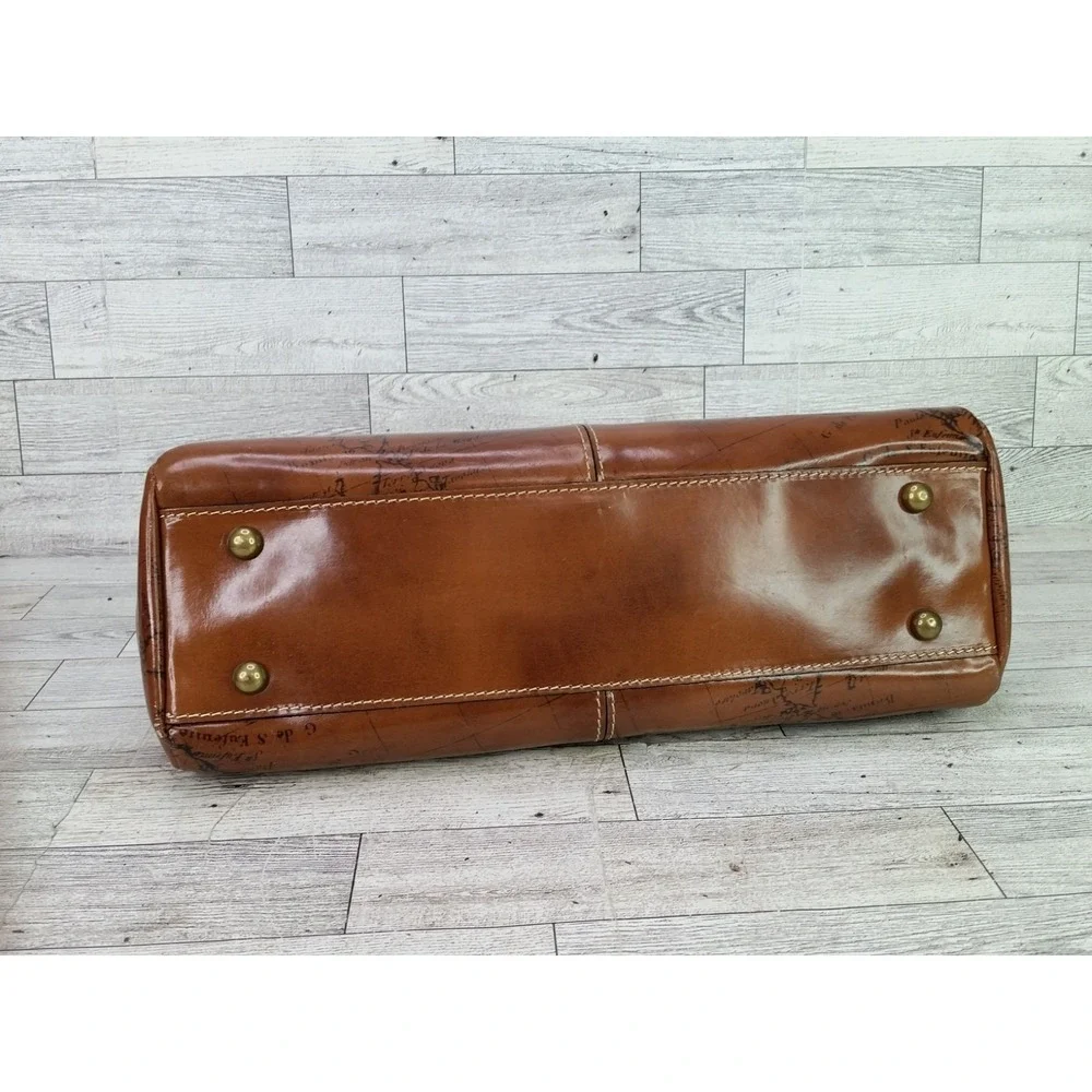 Patricia Nash Mia Leather Shoulder Bag Map Design Framed Satchel Kisslock Brown